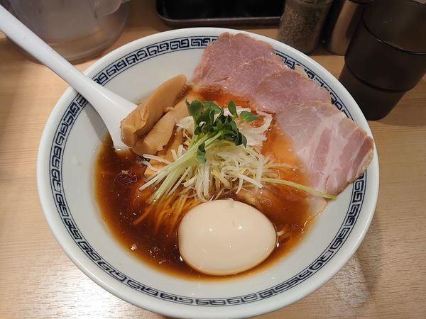 「特製中華そば」@中華そば ます田の写真