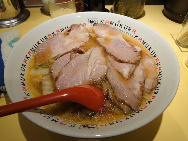 「プレミアムチャーシューラーメン」@どうとんぼり神座 新宿京王モール店の写真