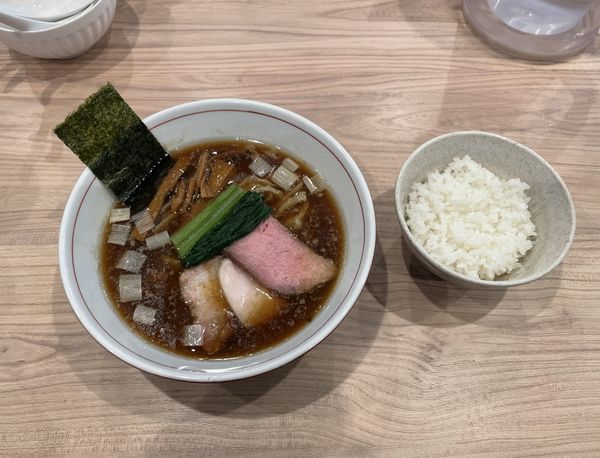 「手揉み中華そば」@麺処 にし尾の写真