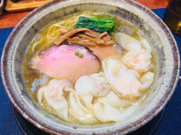 「ワンタン塩らーめん【1100円】」@らーめん 梶原の写真