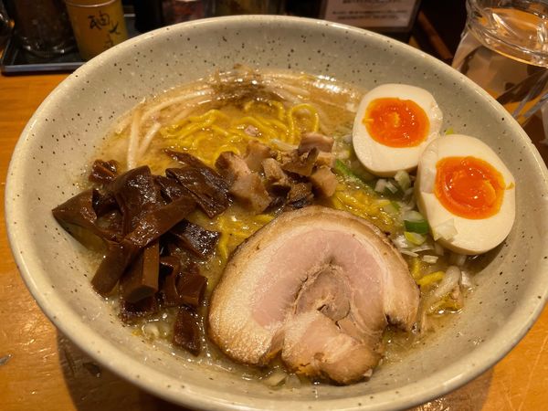 「味玉味噌ラーメン」@つじ田 味噌の章の写真