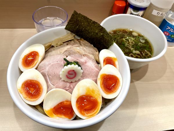 「＜限定Ｂ＞ 手揉み生姜つけそば醤油 特盛+味玉×3個」@手揉み中華そば 中村の写真