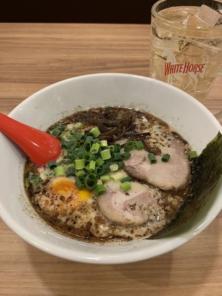 「熊本ラーメン」@黒鵬の写真