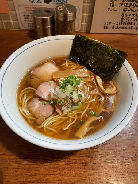 「醤油」@麺処 びぎ屋の写真