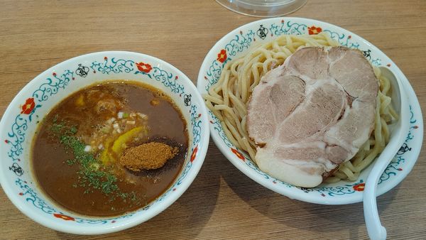 「にごらせつけ麺　大盛り、チャーシュートッピング」@凌駕 IDÉAの写真