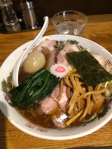 「味玉焼豚生姜醤油ラーメン大盛1150円+100円」@神保町 可以の写真
