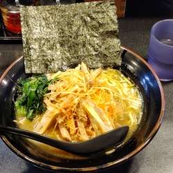 ピリ辛ねぎチャーシューめん