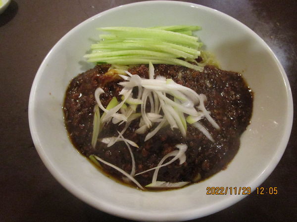 「炸醤麺：ジャージャー麵 700円」@悟空の写真
