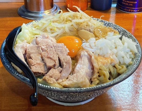 「【限定】中ラーメン(豚1枚・冷やし汁なしそばへ変更)」@麺屋 もりのの写真