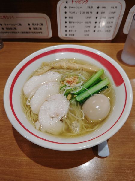 「鶏そば塩+味玉」@麺屋 空海 センター北店の写真