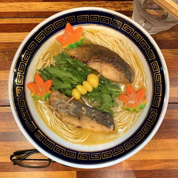 「縞ほっけの塩麹カエシらーめん」@鮮魚らーめん 五ノ神水産の写真