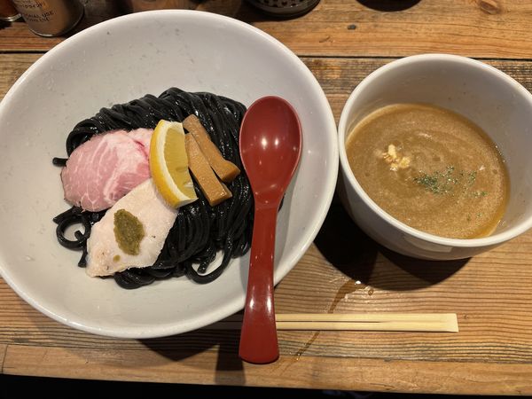 「濃厚つけ麺」@麺屋 翔 西新宿本店の写真