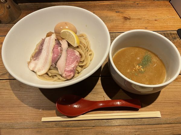 「特製濃厚つけ麺」@麺屋 翔 西新宿本店の写真