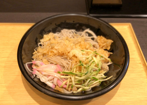 「冷したぬき(390円)」@小諸そば 八重洲店の写真