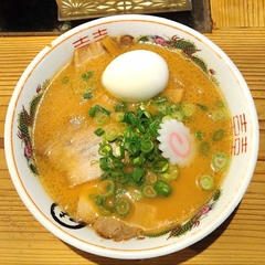 中華そば 味丸 県体前店の画像