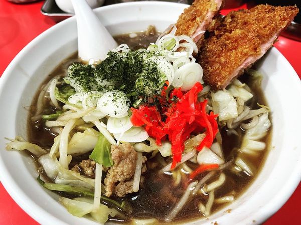 「ソースらーめん　ハムカツ」@中華料理 大輦の写真