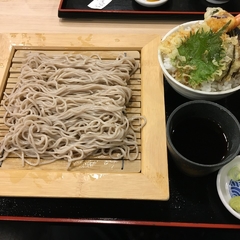 町鮨とろたく 一番町店の画像