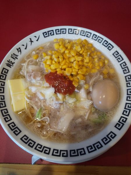 「岐阜タンメン（味玉・コーン・バター付き）」@岐阜タンメン 小牧店の写真