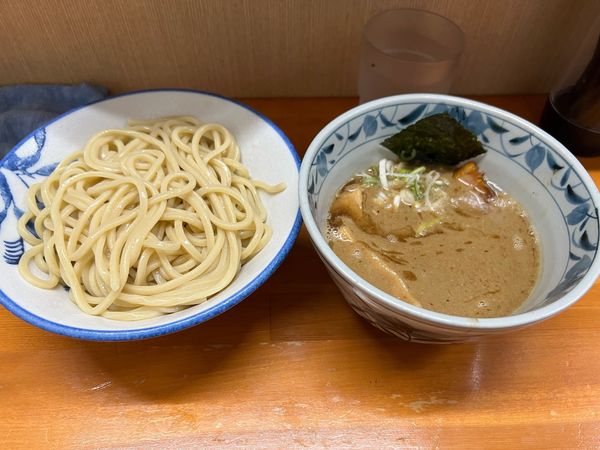 「つけめん900円」@自家製麺 福は内の写真