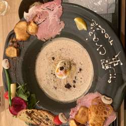 期間限定プレミアムnoodle ポルチーニ仕立て　蟹飯セット　¥
