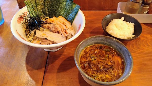 「【限定】豚キムチつけ麺+板海苔・半ライス」@口樂の写真