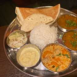 アジアンズ スパイスラボの画像