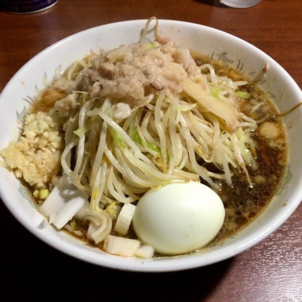 「【限定】漆黒(麺半分 ニンニク アブラ) 950円」@D麺の写真