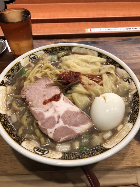 「すごい煮干ラーメン(中盛り)」@ラーメン凪 大宮店の写真
