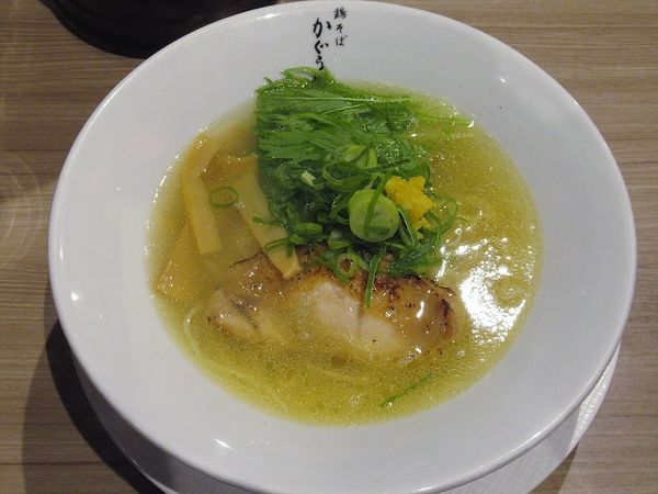 「あっさり鶏そば（880円）」@鶏そば かぐら屋 西新宿店の写真