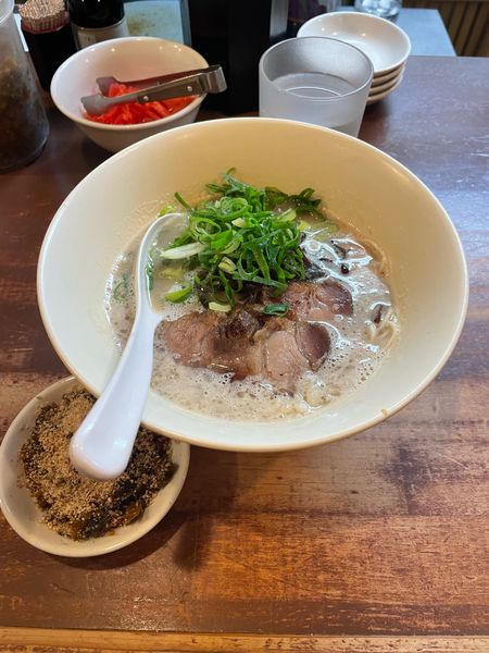 「博多豚骨ラーメン」@幸心堂の写真