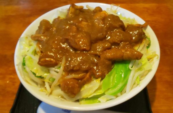 「モツカレー野菜ラーメン」@ラーメンあやの写真