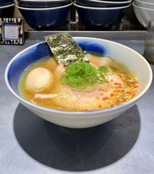 「味玉塩RAMEN1350円（実質400円）」@うずとかみなりの写真