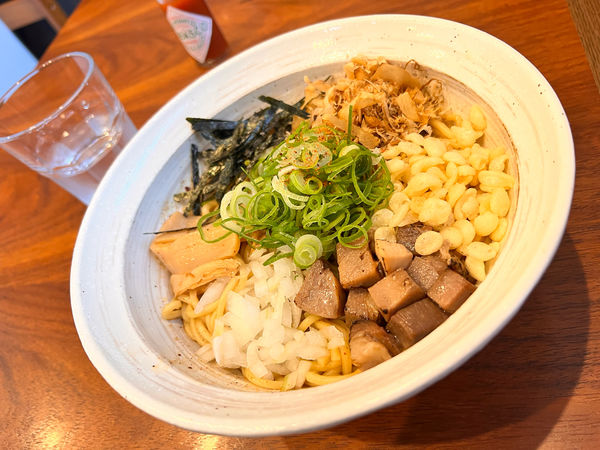 「香麦まぜそば」@讃岐ラーメン 香麦の写真