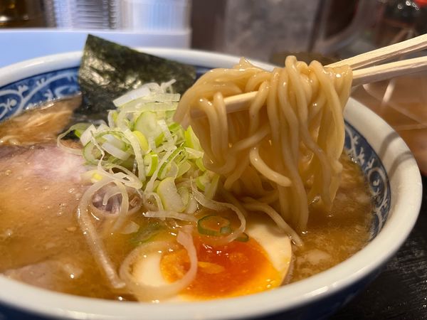 「味噌ラーメン中盛り900円」@つけ麺 秋山の写真