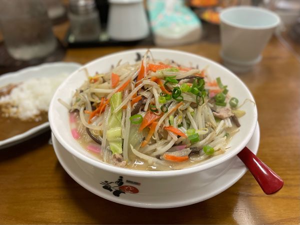 「ちゃんぽん（大）ミニ豚カレーセット ¥900 野菜増し¥100」@伊万里ちゃんぽん 新橋店の写真