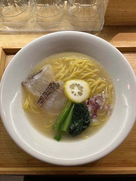 「真鯛らぁめん1100円」@真鯛らぁめん まちかどの写真