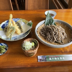 瀧不動生蕎麦の画像