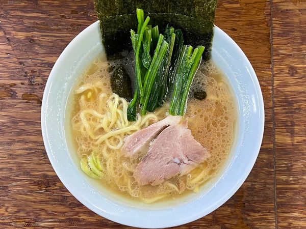 「ラーメン+ほうれん草」@まこと家の写真