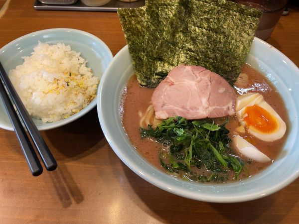 「ラーメン」@横浜家系ラーメン 五十三家の写真