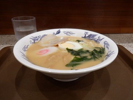 「大地の濃厚みそラーメン」@名代 富士そば 浦和仲町店の写真