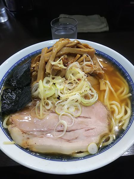 「塩ラーメン中盛メンマ」@中華そば べんてんの写真