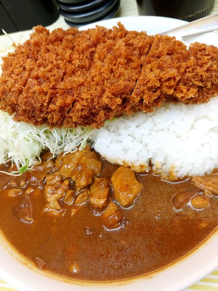 「カタロースかつカレー」@とんかつ檍のカレー屋 いっぺこっぺの写真