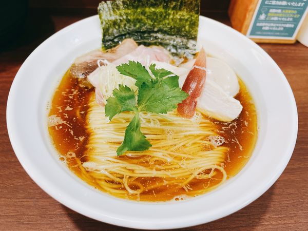 「上 水だしメヂカ醤油」@メヂカそば 吟魚の写真