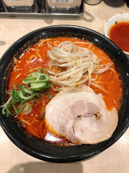 「辛味噌ラーメン」@替玉千里眼 志木店の写真