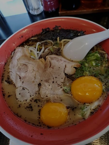 「玉子入りラーメン」@黒亭 本店の写真