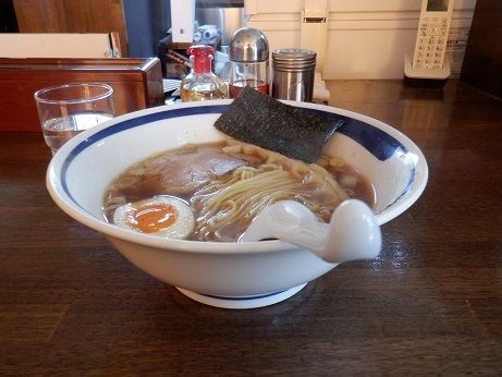 「らーめん並盛　細麺」@らーめん うさぎやの写真