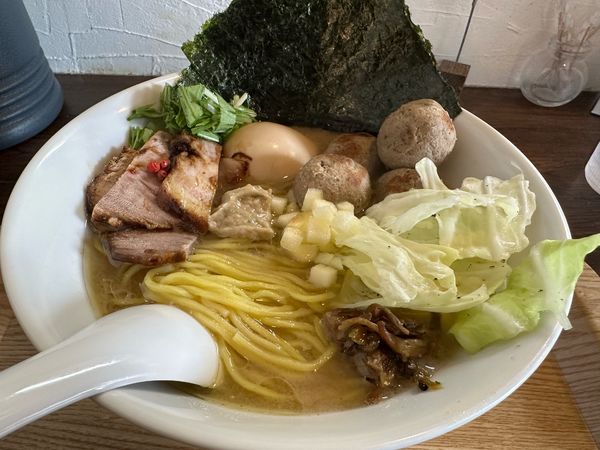 「特製たけりラーメン」@RAMEN たけりの写真