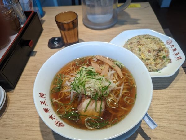 「ラーメン・チャーハン」@大阪王将 荏原中延店の写真