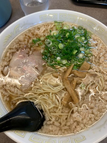 「ハンチャン醤油ラーメン大盛り690円」@中華料理 一貫楼の写真