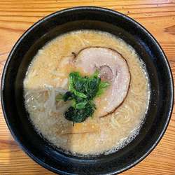 背脂しょうゆラーメン